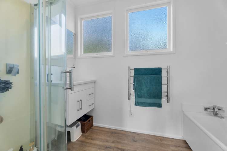 27 Wallace Road Mangere Bridge_23