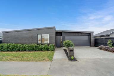 55 Katrine Drive_4