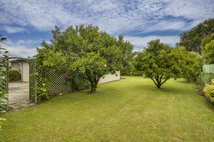 524 Hart Drive Frimley_16