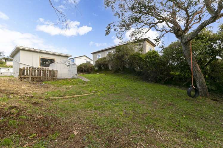 42 Tarawera Road Johnsonville_12