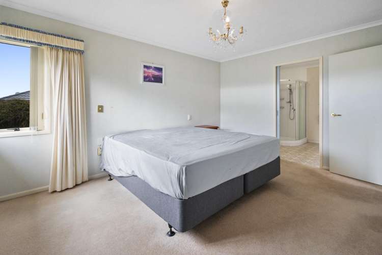 8 Shakespeare Way Kelvin Grove_7