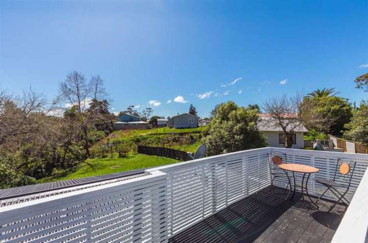 35 Nile Road Kelston_7