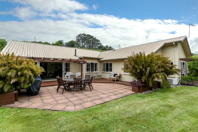 396 Tukapa Street Hurdon_1