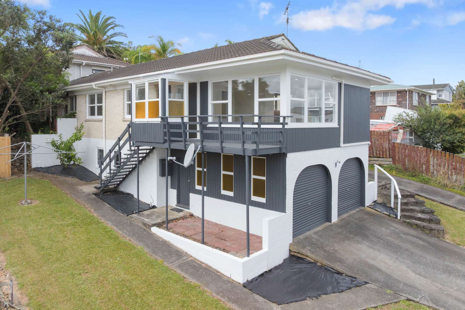1/92 Cardiff Road Pakuranga Heights_0