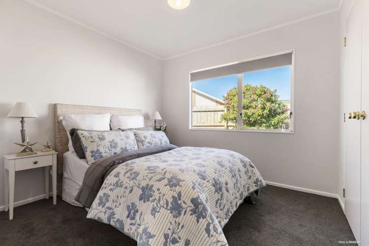 16 Landon Place Pukekohe_6
