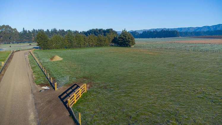 35 Laws Road Dannevirke_15