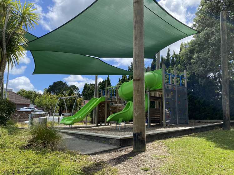 139 Chelsea View Drive Chatswood_28