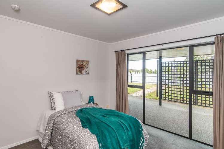 79 The Drive Paraparaumu Beach_14