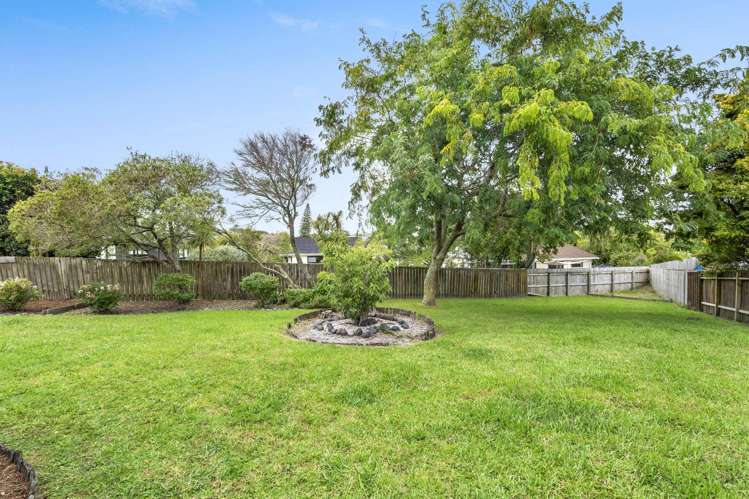 16 Albatross Road Red Beach_15