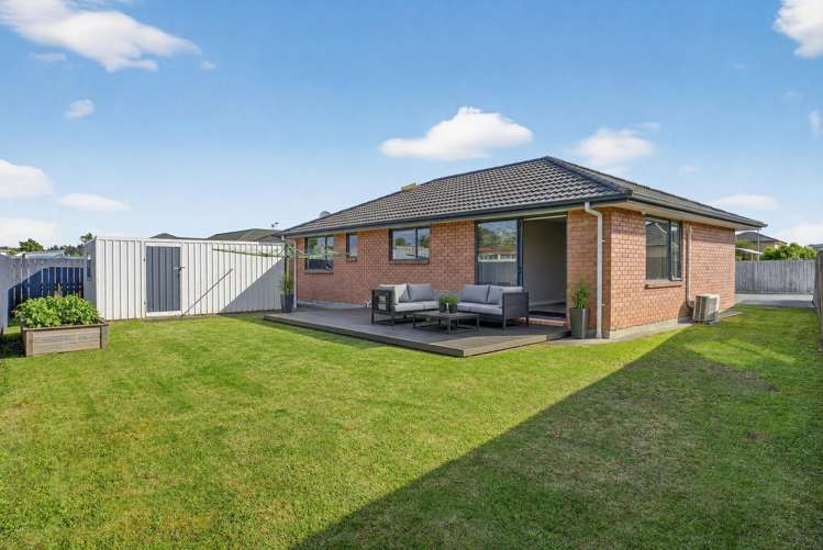 10 Aitkenhead Court, Parakai_4