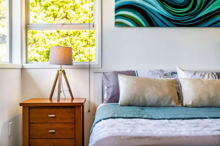 8 Carina Crescent Torbay_13