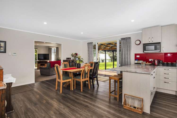 97 Gear Road Te Horo_6