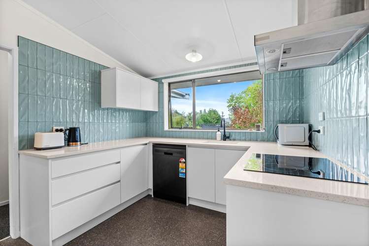 10 Tasman Crescent Carterton_3