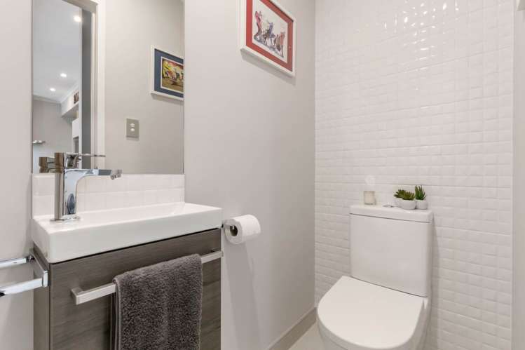 119 Bonair Crescent Silverdale_19