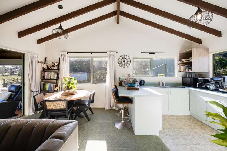 92 Estuary View Road Waiau Pa_33