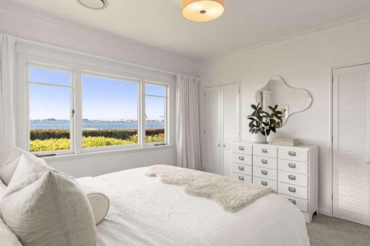 74 Harbour Drive Otumoetai_23