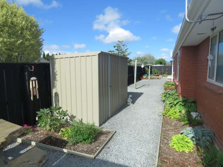 4 Westpark Close Allenton_15