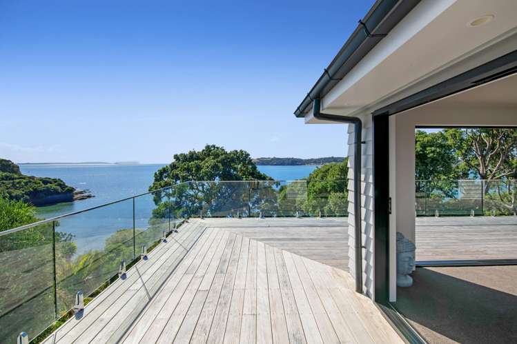 17 Swann Beach Road Stanmore Bay_9