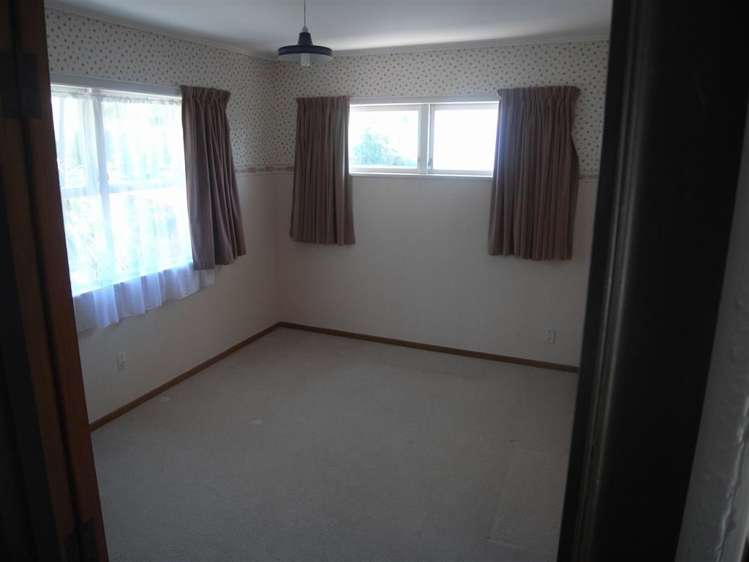 62 Divich Avenue Te Atatu South_6