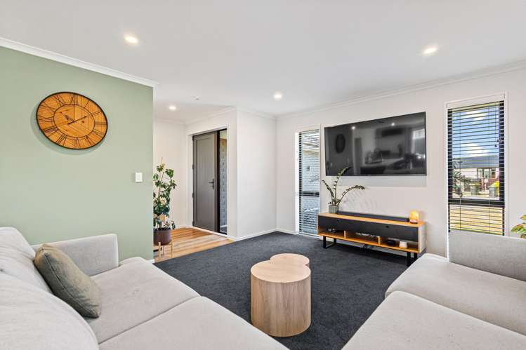 27 Helicon Street Pegasus_10