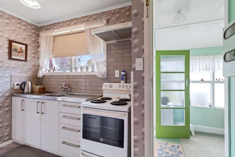 19 Churchill Avenue Te Aroha_8