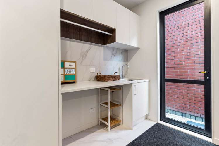 15 Bronzewater Drive Silverdale_13