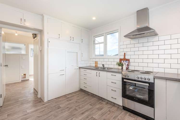 329 Wainoni Road Avondale_4