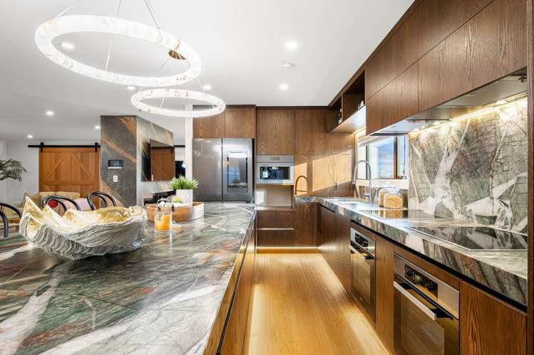 33 & 33B Ballymore Drive Pinehill_47