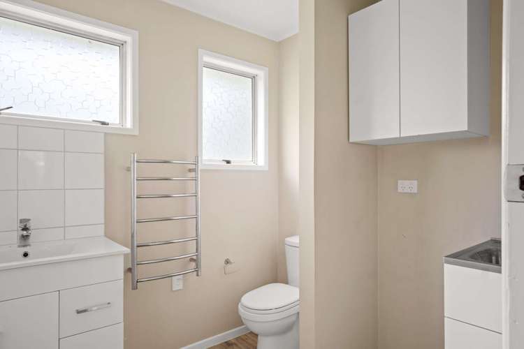 7 Peter Buck Street Outer Kaiti_14