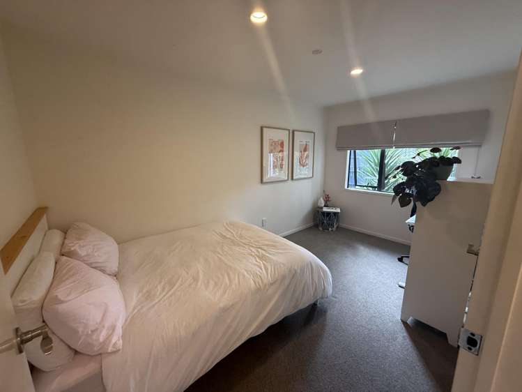 9A Shadon Place Stanmore Bay_13