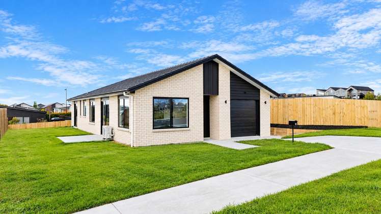 43 Riverine Road_1