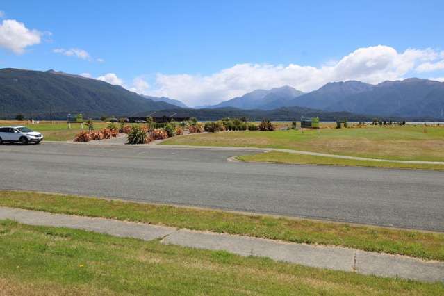 42 Pounamu Drive Te Anau_2