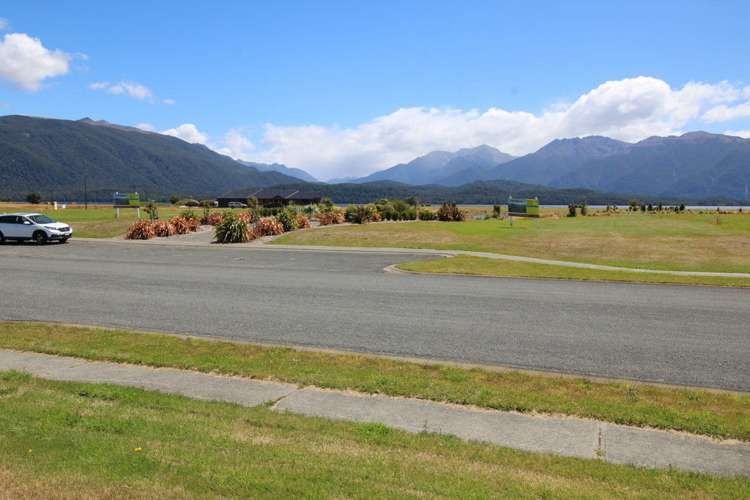 42 Pounamu Drive Te Anau_2
