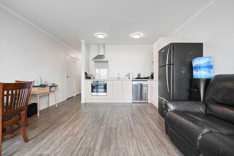 59 Chiefs Court Hamilton East_6