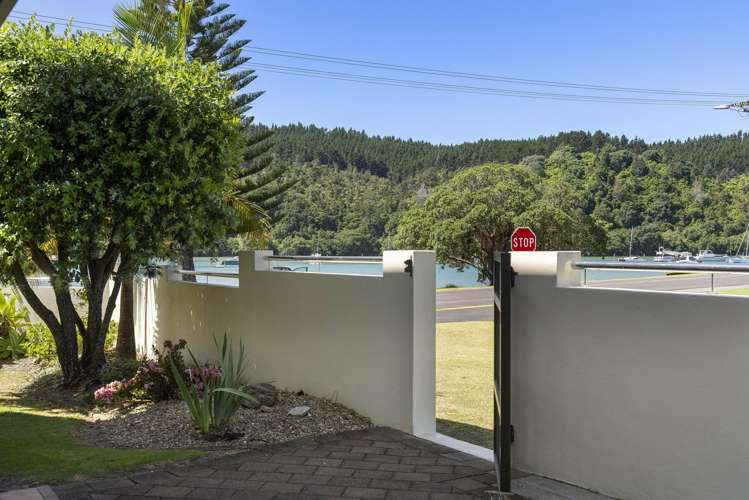 301 Beach Road Whangamata_42