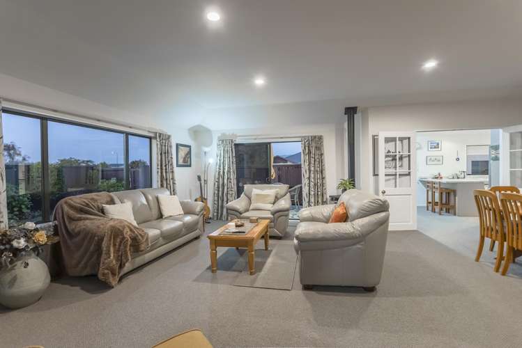 146 Guildford Drive Paraparaumu Beach_6