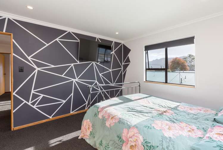 55 Moeraki Road Maoribank_33