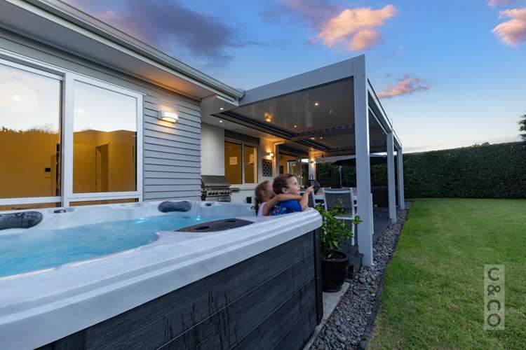 30 Jelas Drive Riverhead_31