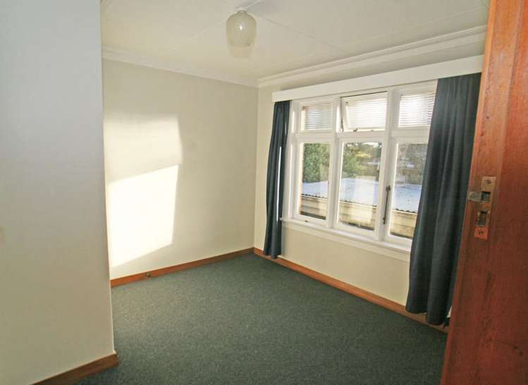 8 Waldron Crescent Green Island_5