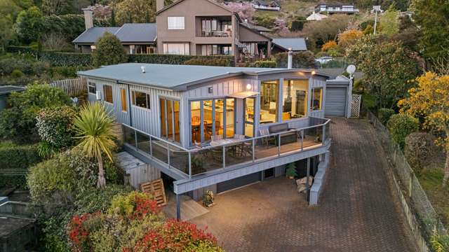 2/50 Wakeman Road Acacia Bay_4