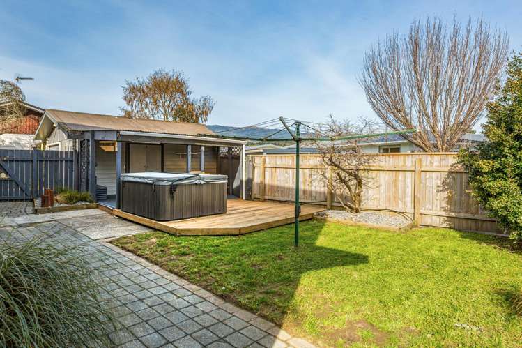 143 California Drive Totara Park_21