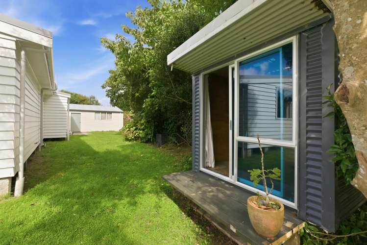 44 Carthew Street Okato_3