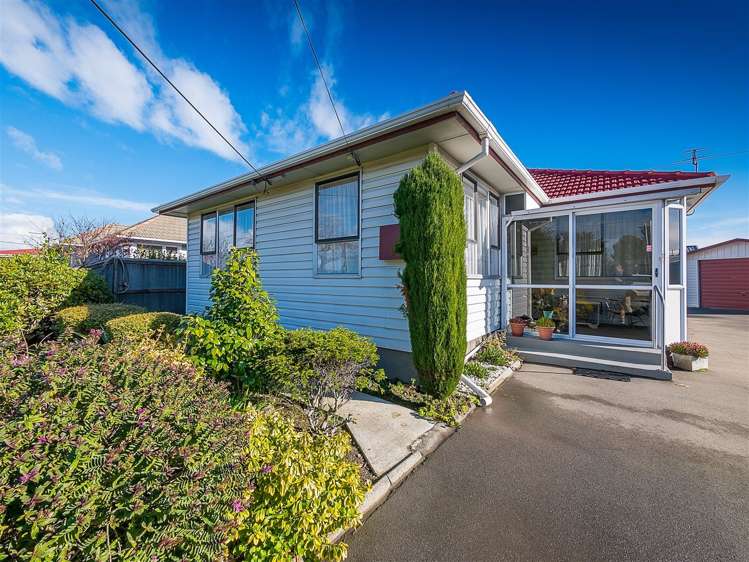 142 Springs Road Hornby_11