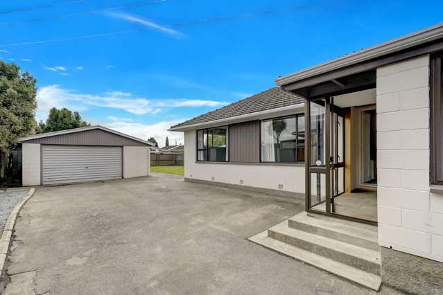 14 Davidson Crescent Hornby_1