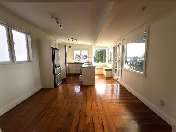 189 Titirangi Road Titirangi_8