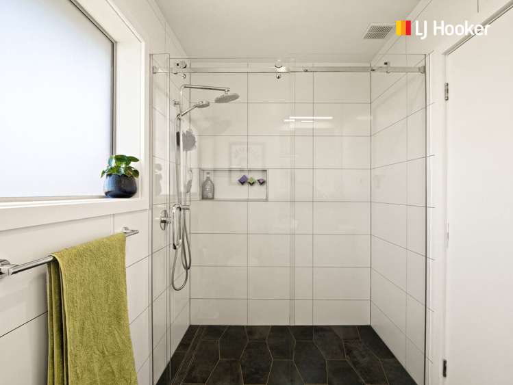 8 Salmond Street Halfway Bush_11