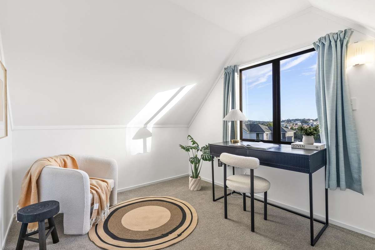 5 Newport Place_4