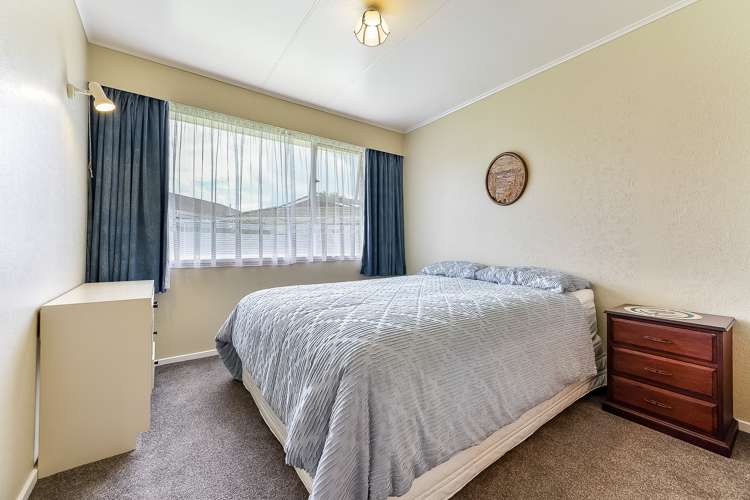 54 Orchard Avenue Enderley_6