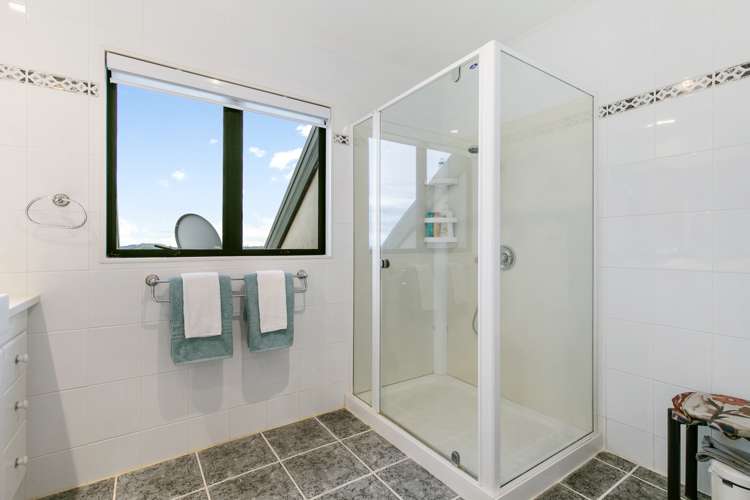 22 Mccahill Views Botany Downs_31