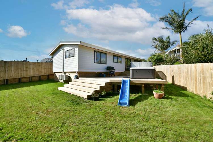 1389 Whangaparaoa Road Army Bay_6